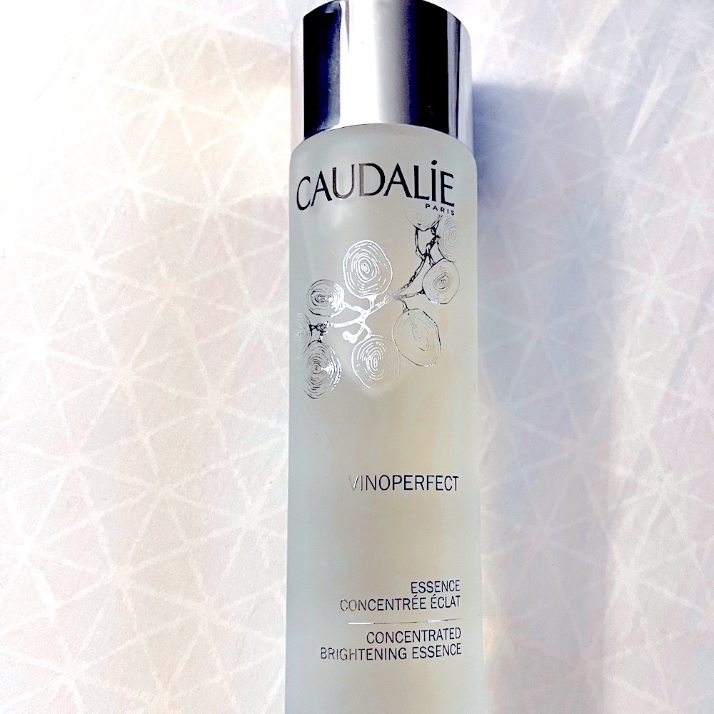 Caudalie Vinoperfect brightening glycolic essence